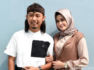 Ade Jigo Menikah dengan Irene, Sosok Gadis Pada Masanya Ade Jigo Menikah dengan Irene, Sosok Gadis Pada Masanya