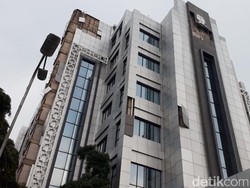 Angin Kencang Kembali Sapu Bojonegoro, Kantor Pemkab dan Dindik Rusak