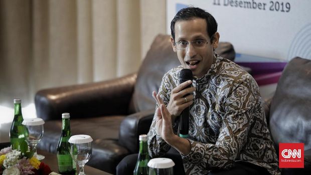 Nadiem Jelaskan Beda UN dan USBN pada Komisi X
