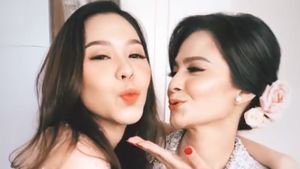 Senyum Cut Tari Menikah dengan Richard Kevin, Ini Fotonya