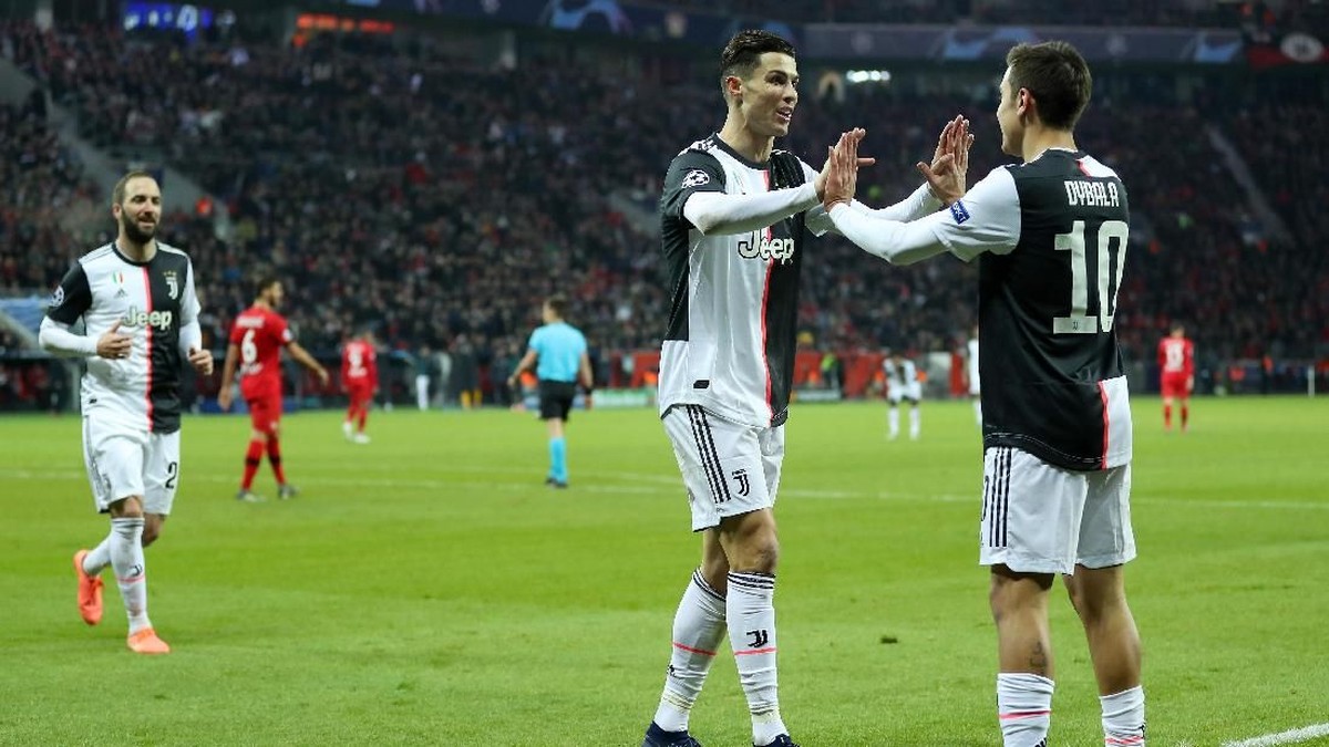 Babak 16 besar Liga Champions 2019/2020 diisi klub-klub dari lima liga top Eropa (Foto: Lars Baron/Getty Images)