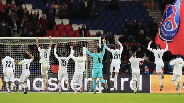 PSG hanya punya selisih tujuh poin di Liga Prancis.