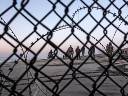 Warga China Diselundupkan ke AS di Dalam Mesin Cuci