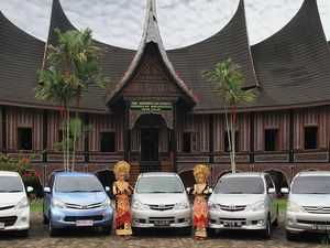 Bukan Karena Muat Banyak, Ini Alasan Orang Indonesia Suka Mobil MPV Bukan Karena Muat Banyak, Ini Alasan Orang Indonesia Suka Mobil MPV
