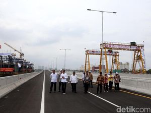 Rahasia Tol Japek Layang Bisa Dibangun di Antara 2 Proyek Raksasa Rahasia Tol Japek Layang Bisa Dibangun di Antara 2 Proyek Raksasa