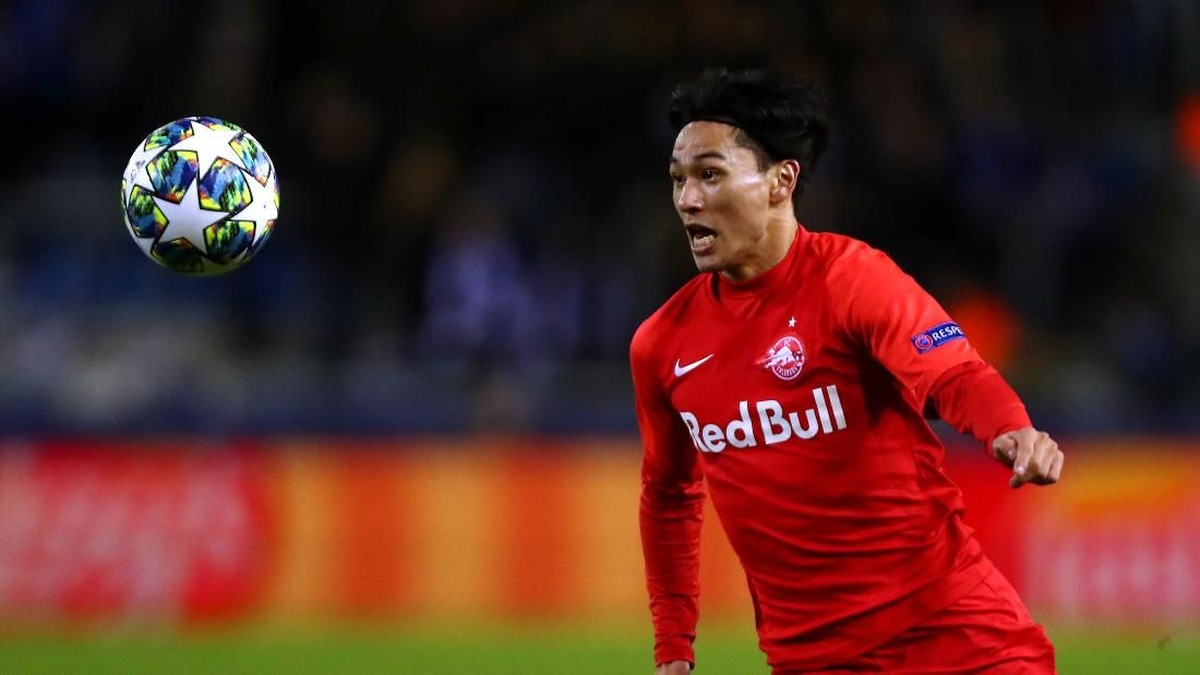 Takumi Minamino kabarnya selangkah lagi gabung Liverpool (Dean Mouhtaropoulos/Getty Images)