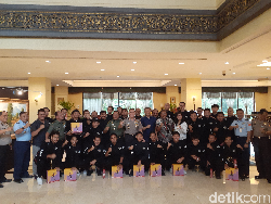 Timnas U-22 Raih Perak SEA Games, Iwan Bule Adakan Syukuran