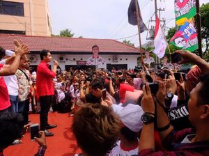 Cerita di Balik Panggung Karpet Merah Gibran di Kantor PDIP Jateng Cerita di Balik Panggung Karpet Merah Gibran di Kantor PDIP Jateng