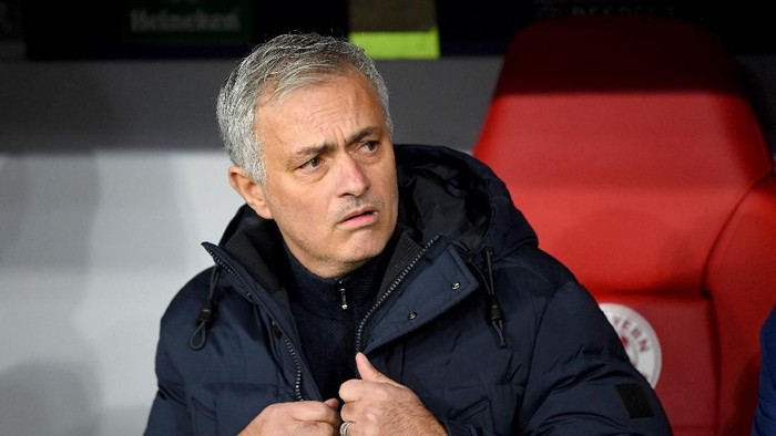 MUNICH, GERMANY - DECEMBER 11: Jose Mourinho, Manager of Tottenham Hotspur looks on prior to the UEFA Champions League group B match between Bayern Muenchen and Tottenham Hotspur at Allianz Arena on December 11, 2019 in Munich, Germany. (Photo by Michael Regan/Getty Images)