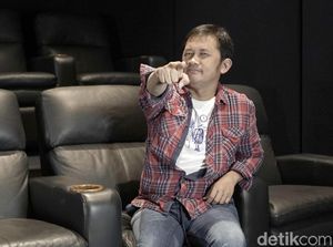 Mengenal Saraf Kejepit yang Dialami Hanung Bramantyo Mengenal Saraf Kejepit yang Dialami Hanung Bramantyo