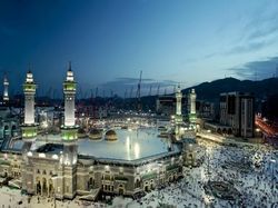 Umroh Dibuka untuk Indonesia, Kemenag Jatim: Tunggu Regulasi Resmi