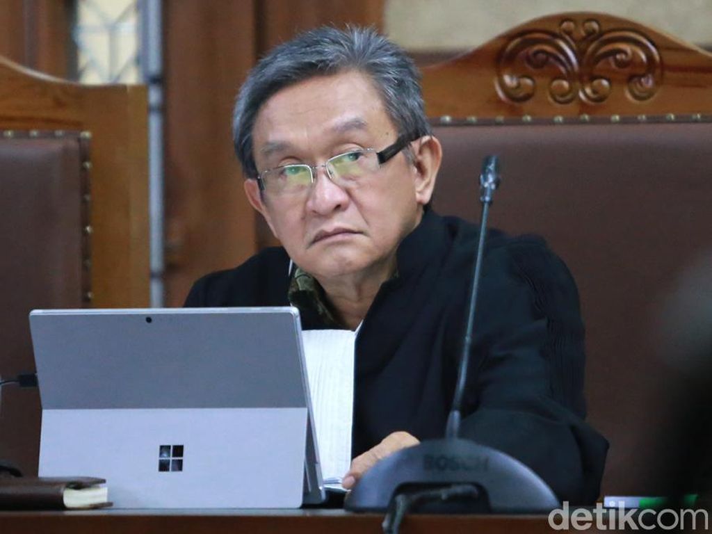 Eks Dirut Jiwasraya Terkejut Divonis Seumur Hidup, Segera Ajukan Banding Eks Dirut Jiwasraya Terkejut Divonis Seumur Hidup, Segera Ajukan Banding