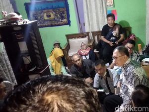 Temui Korban Penggusuran Rumah Deret Tamansari, Oded Janjikan Kontrakan