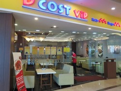 Heboh DCost Larang Pengunjung Santap Kue Ultah Tanpa Sertifikat Halal