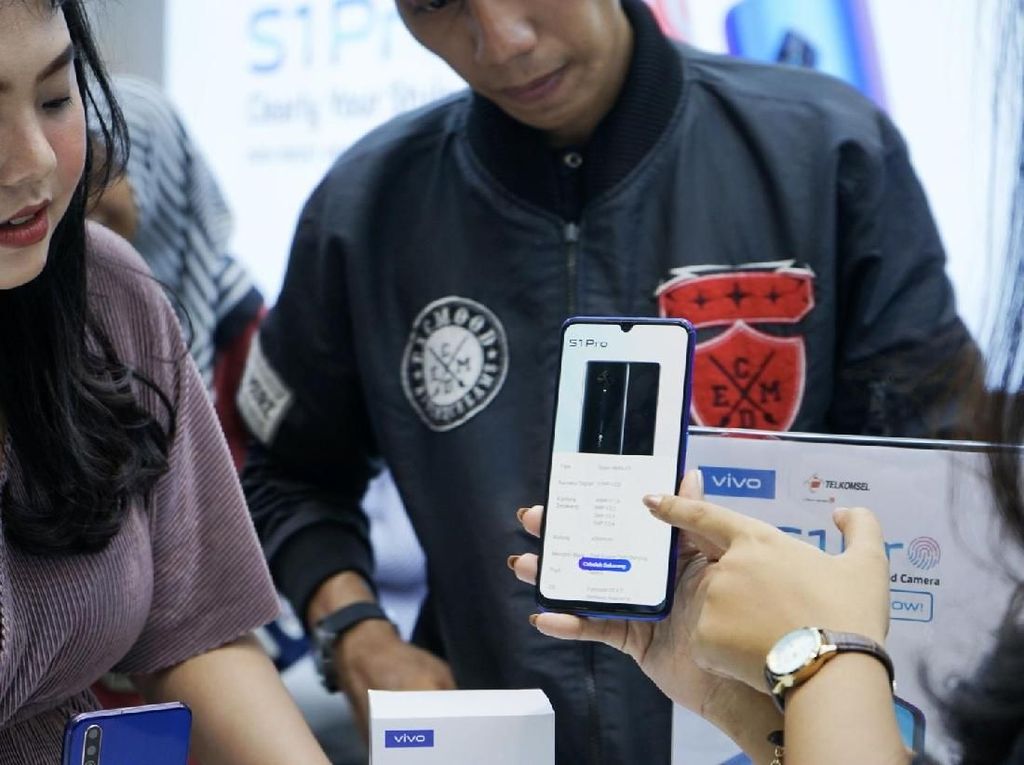 Vivo Beri Promo Menggiurkan di Harbolnas 12.12 Vivo Beri Promo Menggiurkan di Harbolnas 12.12