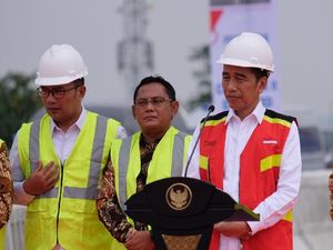 Resmikan Tol Layang Japek, Jokowi Harap Kemacetan Berkurang 30 Persen Resmikan Tol Layang Japek, Jokowi Harap Kemacetan Berkurang 30 Persen