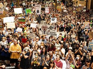 Melihat Lagi Aksi Ribuan Warga Sydney Demo Terkait Krisis Iklim Melihat Lagi Aksi Ribuan Warga Sydney Demo Terkait Krisis Iklim