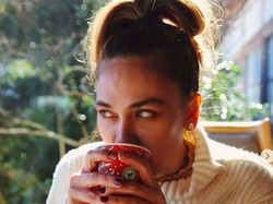 Luna Maya Debut Main TikTok, Nguap Doang Langsung Heboh