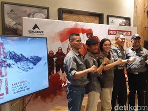 Jalan Panjang Ekspedisi Merah Putih Menapaki Gunung Terganas ASEAN Jalan Panjang Ekspedisi Merah Putih Menapaki Gunung Terganas ASEAN