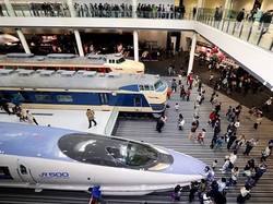 Tiket Shinkansen Mulai Dijual ke Pemegang Paspor Asing