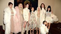 Intip Momen Makan Enak Keluarga Besar Kardashian yang Kompak