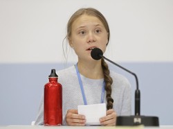 Aktivis Remaja Greta Thunberg Sumbangkan Hadiah Rp 17 M yang Diterimanya