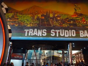 Aneka Wahana Seru dan Pertunjukan Spektakuler di Trans Studio Bali!