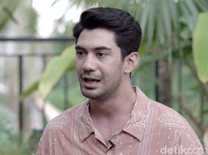 Reza Rahadian dan Deretan Film yang Pernah Diperankannya Reza Rahadian dan Deretan Film yang Pernah Diperankannya