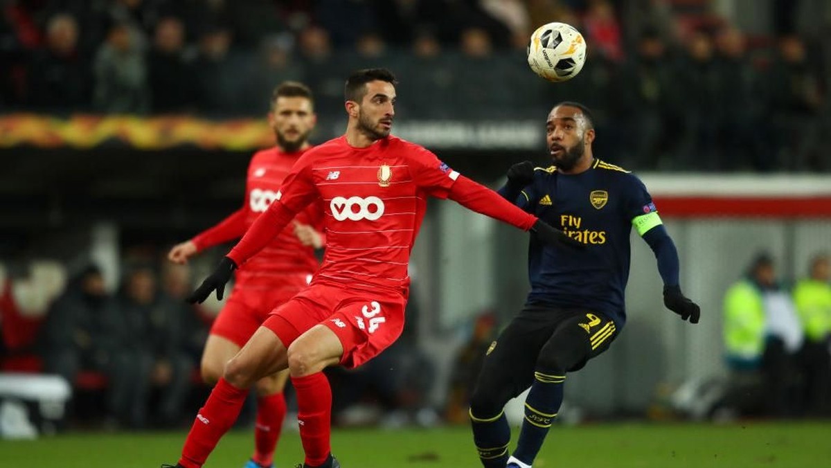 Arsenal imbang 2-2 dengan Standard Liege (Foto: Dean Mouhtaropoulos/Getty Images)