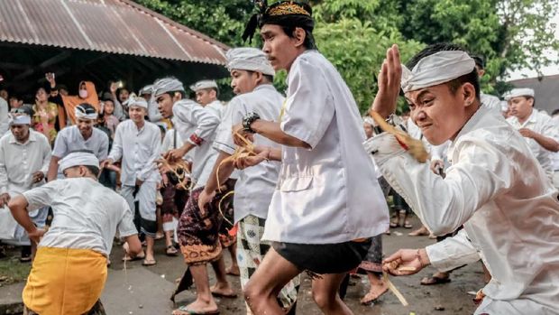 Perang Topat, 'Perang' Pemersatu Islam dan Hindu di Lombok