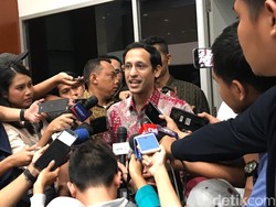 Mendikbud Nadiem Minta Sekolah Publikasi Inovasi Penilaian Siswa ke Medsos