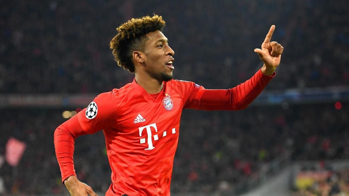 Kingsley Coman tak harus absen lama karena cedera lutut (Michael Regan/Getty Images)