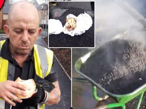 Pekerja Proyek Jalan Ini Memasak Pie dan Ayam Panggang Pakai Aspal Panas Pekerja Proyek Jalan Ini Memasak Pie dan Ayam Panggang Pakai Aspal Panas