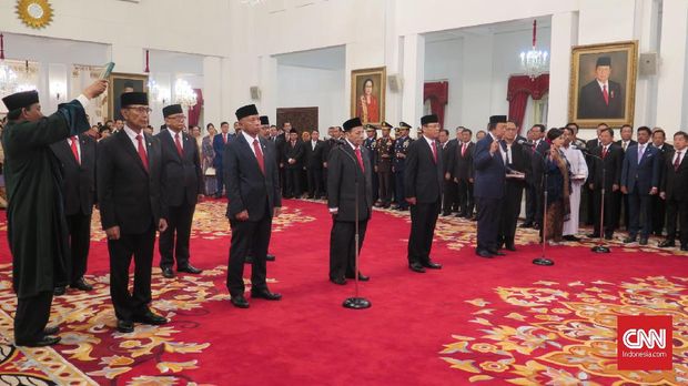 Sidarto Danusubroto, dari Ajudan Sukarno ke Wantimpres Jokowi