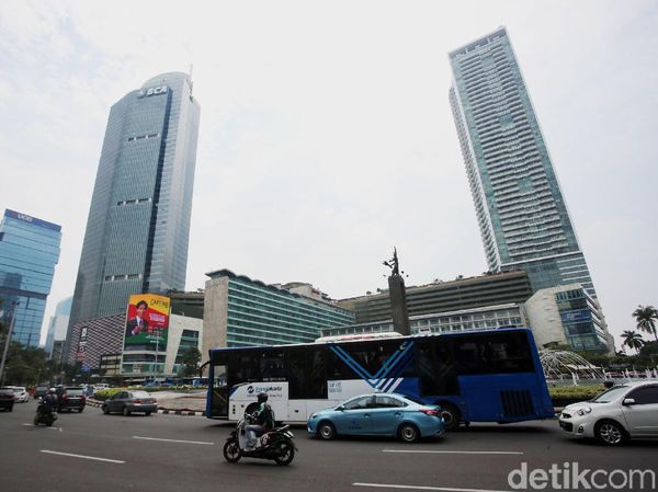 Tarif TransJ Tak Naik Meski Anggaran Subsidi Dipangkas