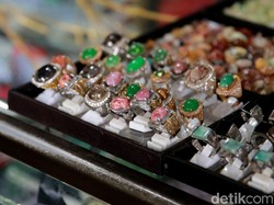 Jualan Online Sejak SMA, Penjual Batu Akik Ikut Berdayakan Masyarakat