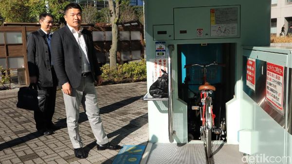 Foto: Intip Canggihnya Parkiran Sepeda Bawah Tanah