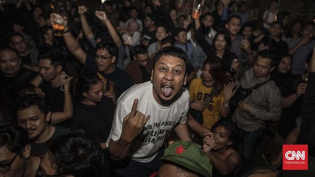 Diagnosis Demam Karaoke, Unjuk Gigi hingga Saluran Emosi (FOK