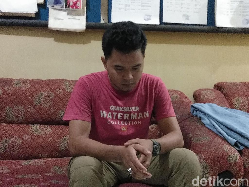 Mahasiswi UIN Makassar Dibunuh Kekasih Pakai Bantal dan Pisau Dapur Mahasiswi UIN Makassar Dibunuh Kekasih Pakai Bantal dan Pisau Dapur
