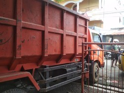 Sampah Menumpuk di Parepare Akibat Penyegelan DLH, 3 Mobil Dikerahkan