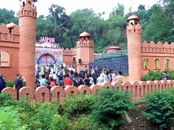 Jelajahi Tujuh Negara Benua Asia Afrika di Bandung