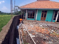 Teror Ular, Cerita Warga Saat Kobra Nyaris Masuk Masjid Perumahan di Sukabumi