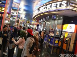 HUT Transmedia, Pengunjung Mulai Padati Trans Studio Cibubur