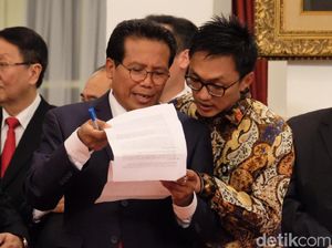 Stafsus Cerita Rute Tak Biasa yang Diambil Jokowi Saat Kunker Stafsus Cerita Rute Tak Biasa yang Diambil Jokowi Saat Kunker