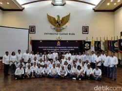 Ganjar Pranowo Lantik Pengurus dan Dewan Kagama 2019-2024
