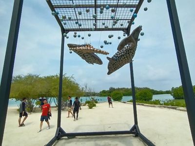 Potret Aneka Instalasi Seni Keren di Kepulauan Seribu