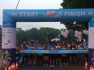 Transmart Jamboree Ditutup 3.000 Peserta Joy Run Transmart Graha Transmart Jamboree Ditutup 3.000 Peserta Joy Run Transmart Graha