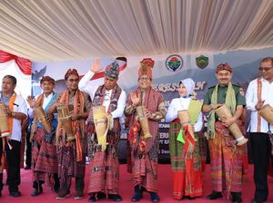 Mendes Resmikan Infrastruktur Desa di Perbatasan NTT Mendes Resmikan Infrastruktur Desa di Perbatasan NTT