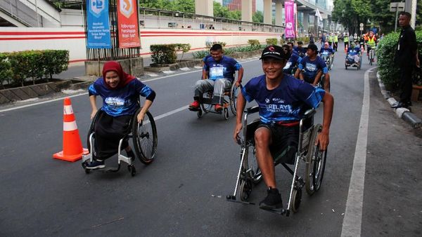 Penyandang Disabilitas Ramaikan BPJAMSOSTEK Relay Marathon