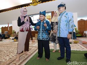 Wow, Banyuwangi Education Award Dihadiri Stafsus Milenial Jokowi Wow, Banyuwangi Education Award Dihadiri Stafsus Milenial Jokowi